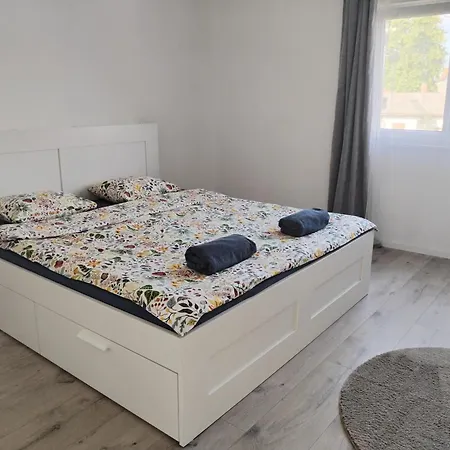 Doemper Doeme 1e Homestay
