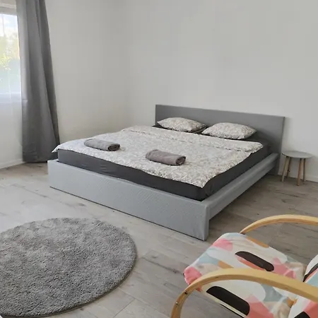 Doemper Doeme 1e Homestay Balatonlelle