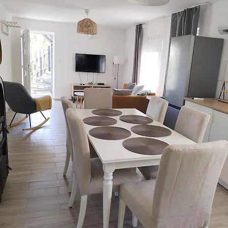 Homestay Doemper Doeme 1e